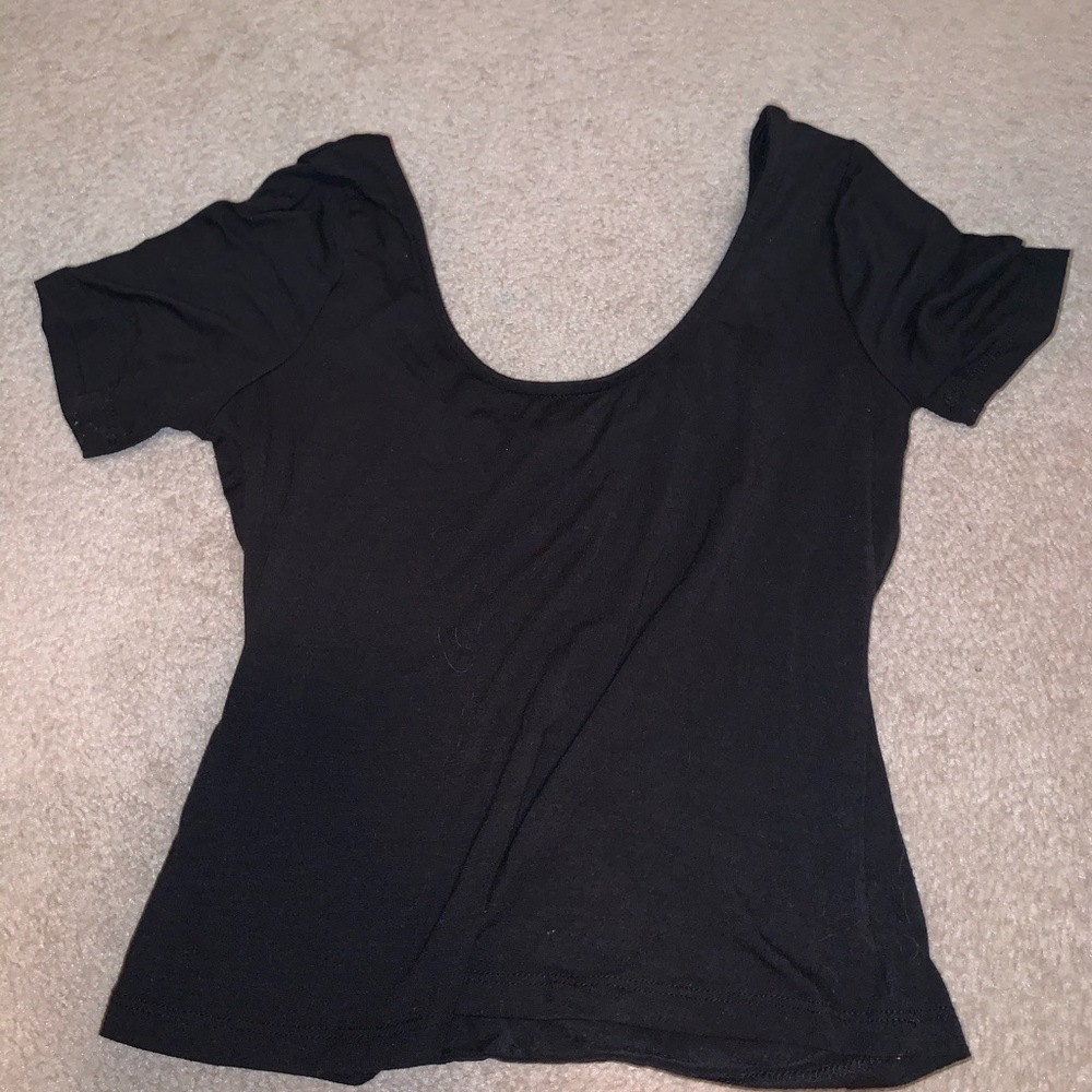 Black crop top